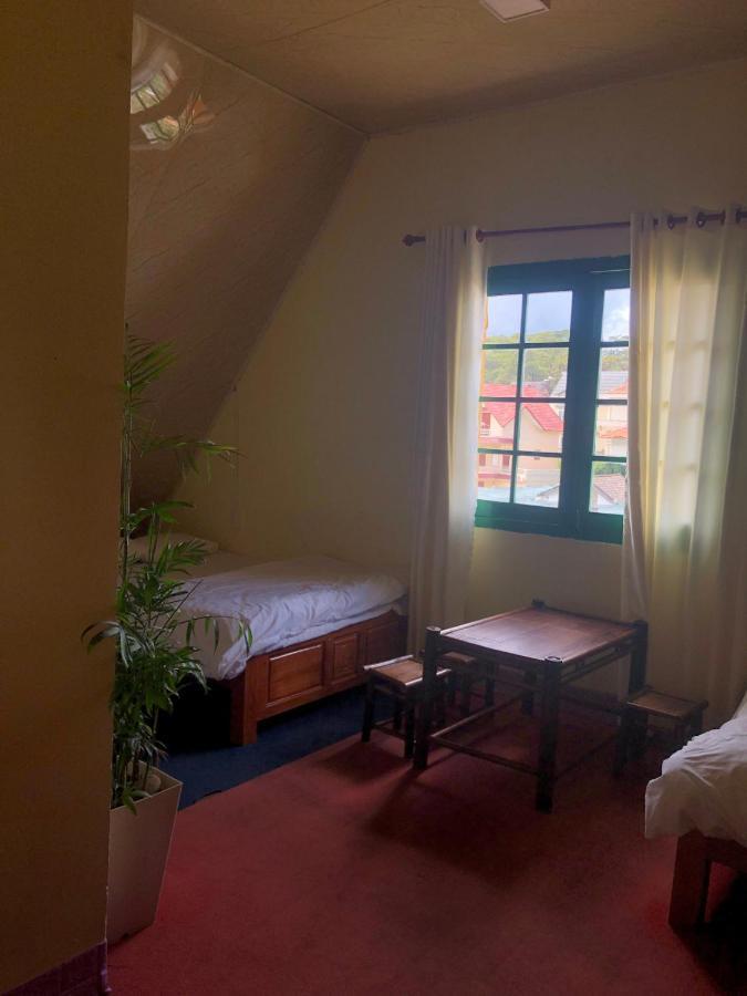 Homestay Khu Vuon Hoang Gia Dalat Exteriör bild